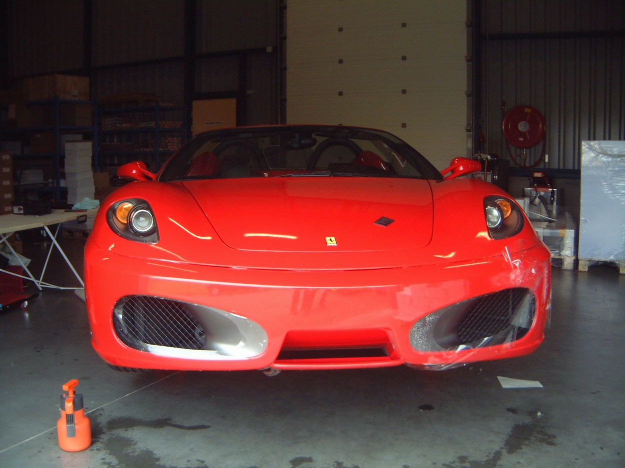 Ferrari1.JPG