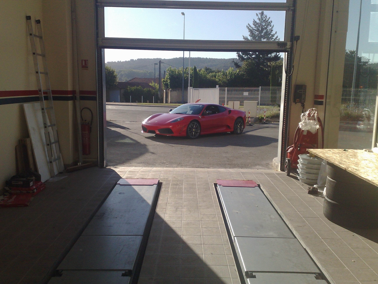 FerrariScuderiabis_2.jpg